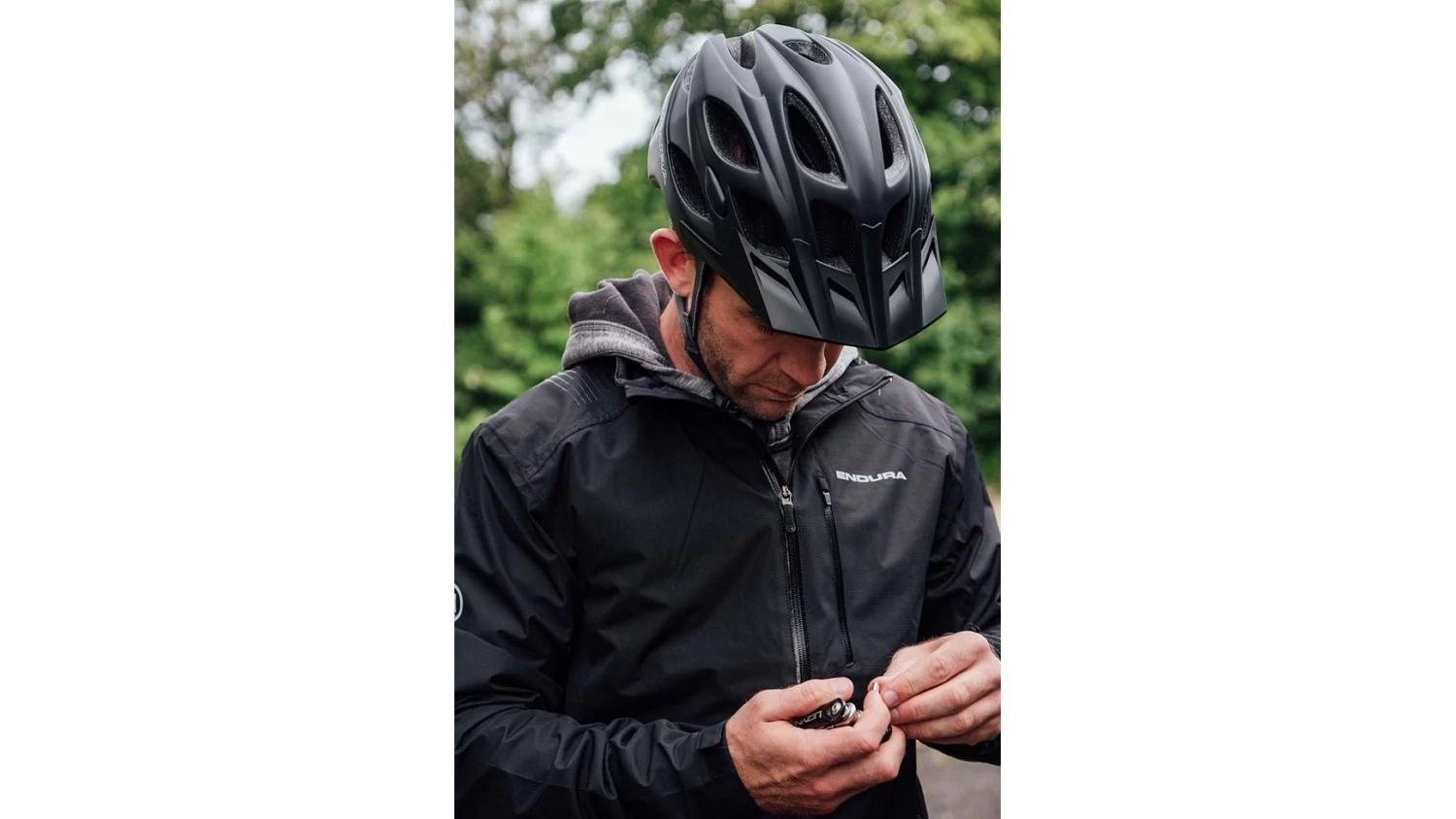 Endura Hummvee Helm – Bild 14